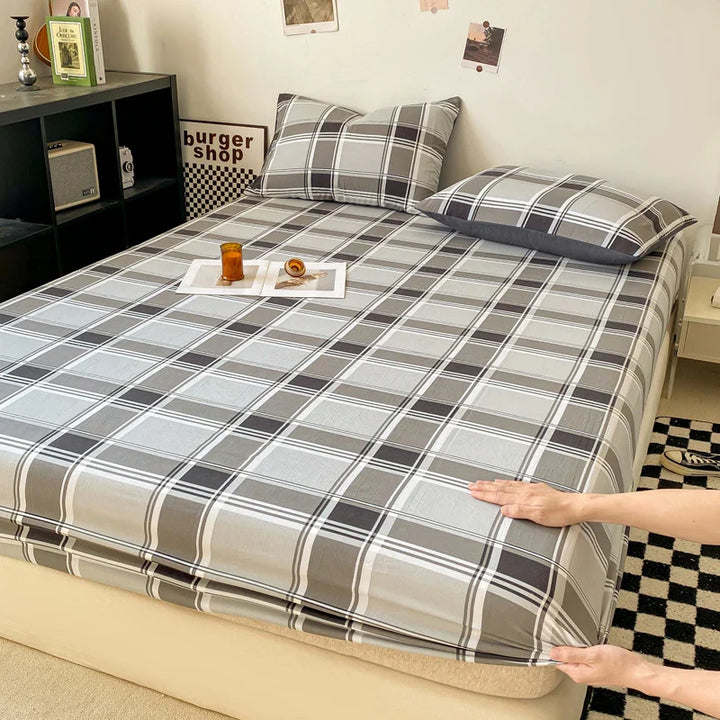 Rynx | Checkered Collection Fitted Sheet with Elastic Bands Non-Slip Adjustable Mattress Protector for Double-King-Queen Bed 90 150 180x200
