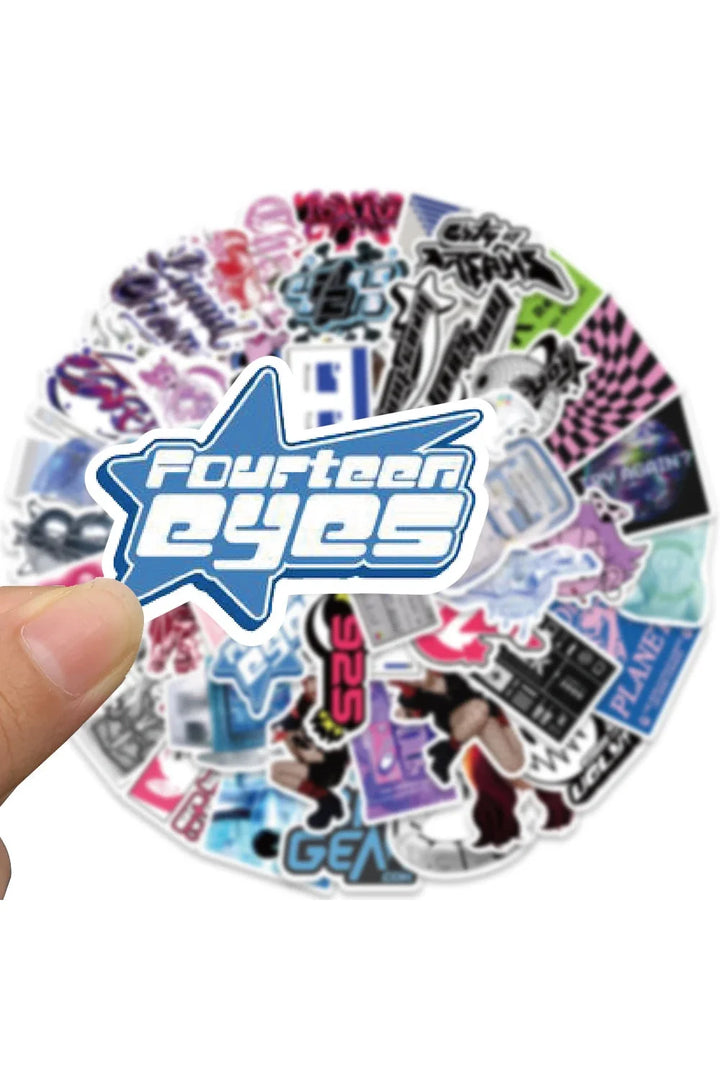 Lisslune | Y2K Sticker