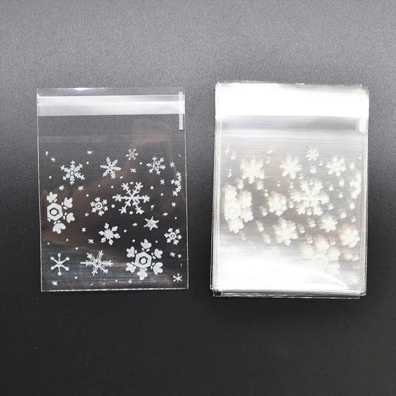 Rynx 50St Snowflake Christmas Plastic Candy Cookie Snack Packaging Bags Adhesive Gift Bags for Home Wedding Birthday Party
