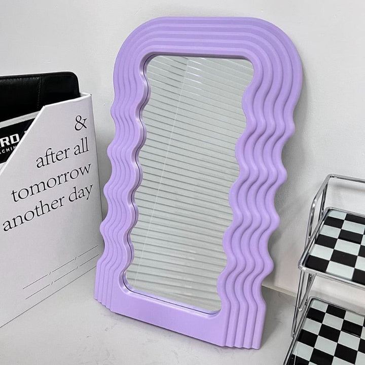 Lisslune | Wave Shock Retro Mirror