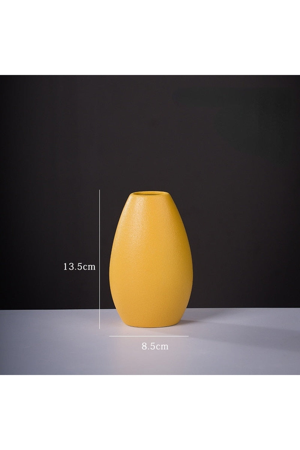 Lisslune | pastel-colored vases