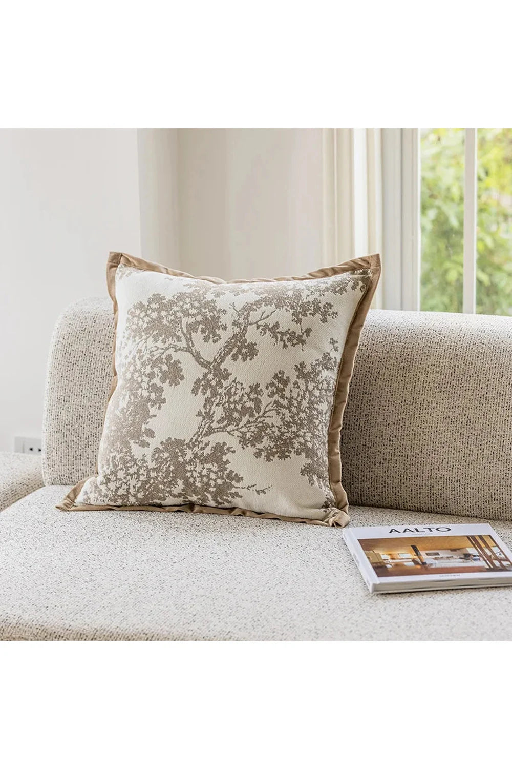Lisslune | Brown Pillowcase