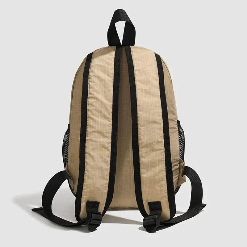 Lisslune | Lightweight Women’s Outdoor Backpack with Color Block Design