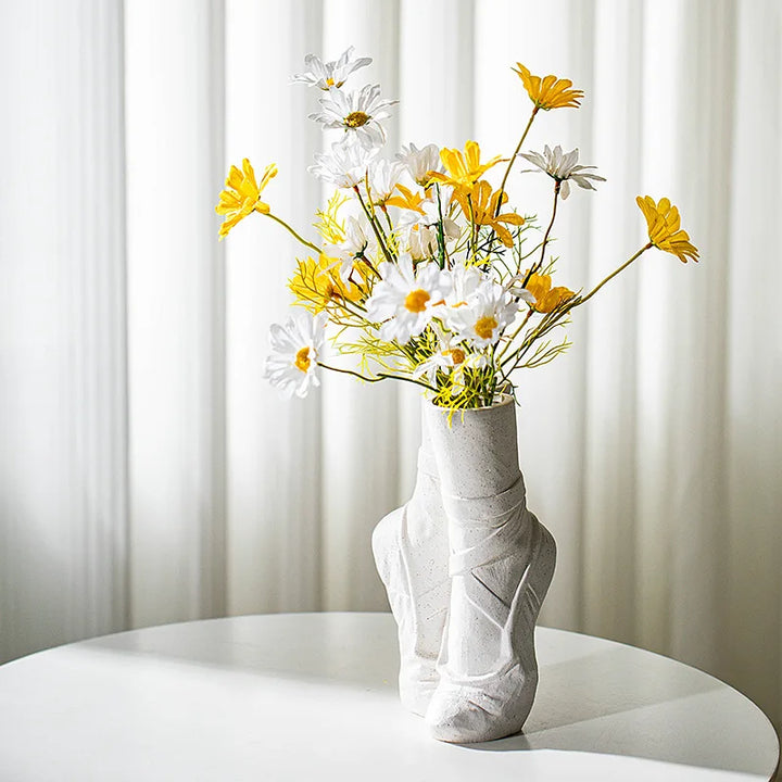 Lisslune | Artistic Ballerina Ceramic Vase