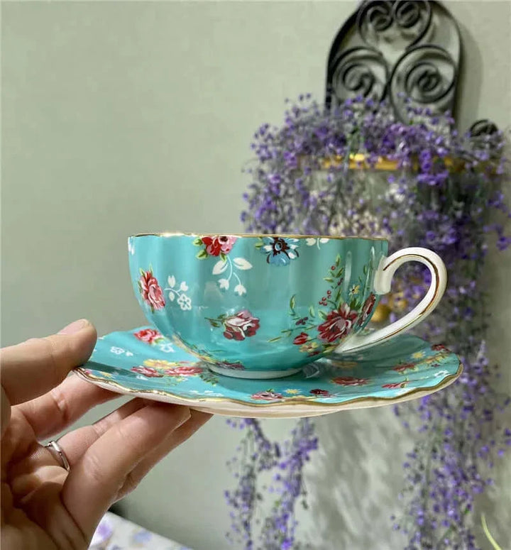 Lisslune | Elegant Bone China Porcelain Coffee Cup - Luxurious and Unique Design