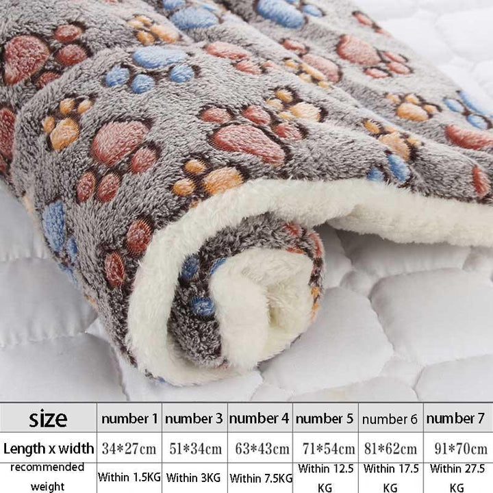 Lisslune | Plush Flannel Pet Bed for Ultimate Comfort for Dogs and Cats
