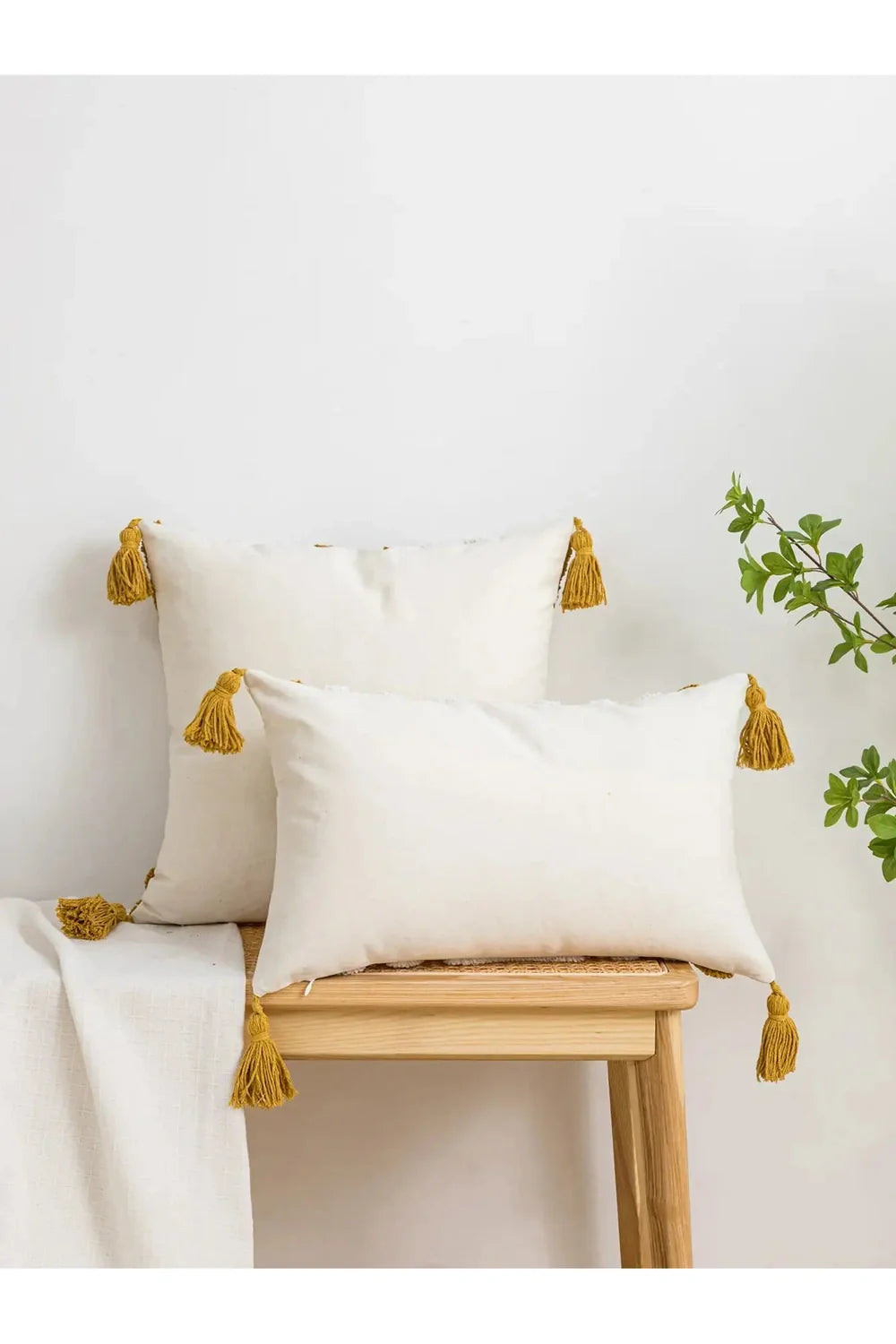 Lisslune | Yellow Geometric Cotton Pillowcase