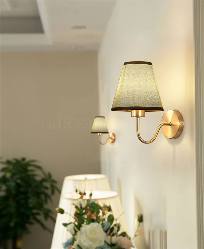 Lisslune | RusticGlow - Wandlamp van Stof in Amerikaanse Stijl