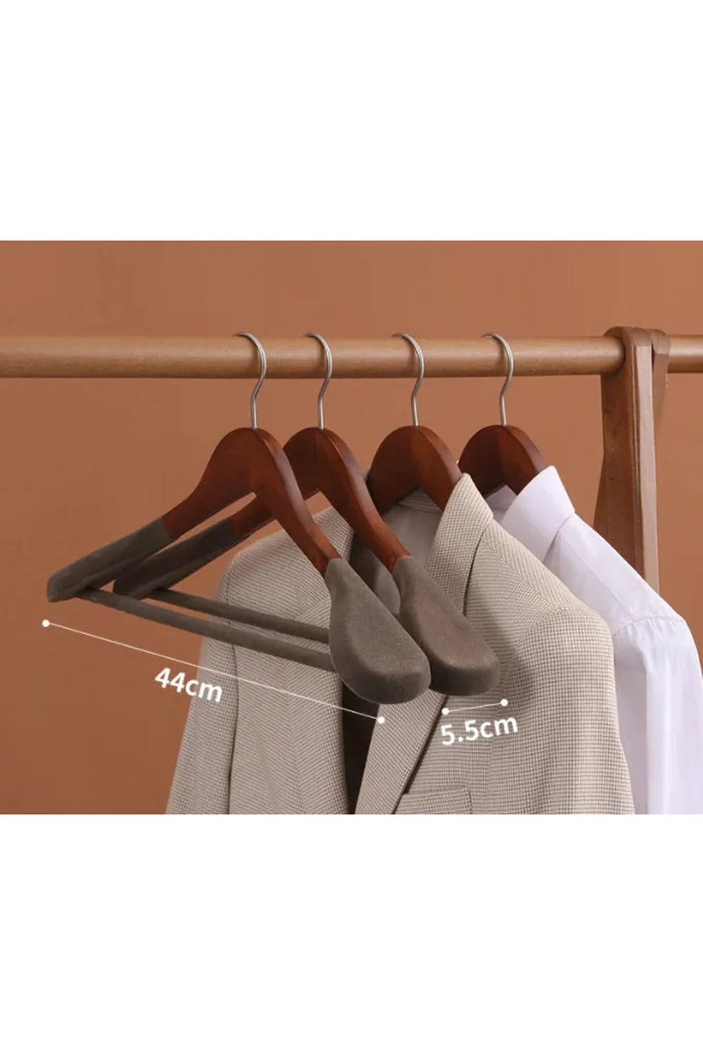 Lisslune | Walnut Suit Hanger