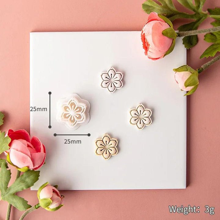 Lisslune | Flower and geometric polymer clay cutters for unique earrings and jewelry creations