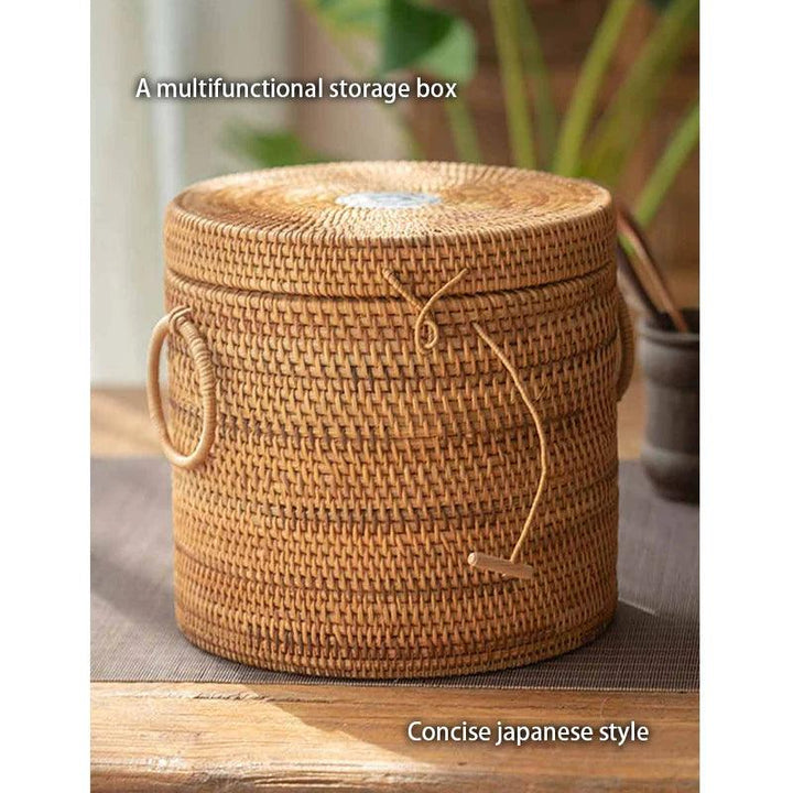 Lisslune | Elegant handwoven rattan tea box: The perfect organizer for tea lovers