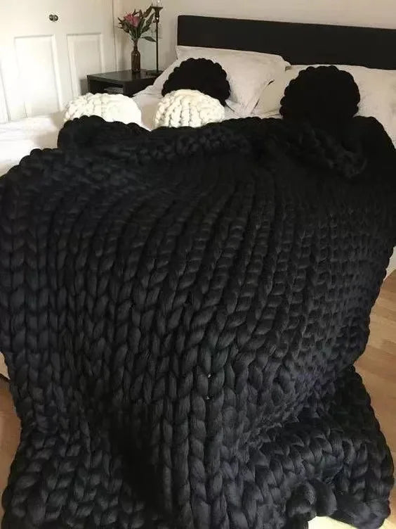 Lisslune | Chunky Knit Blanket – Cozy Wool Blanket for Every Room – Soft & Warm – Perfect for Sofa and Bed
