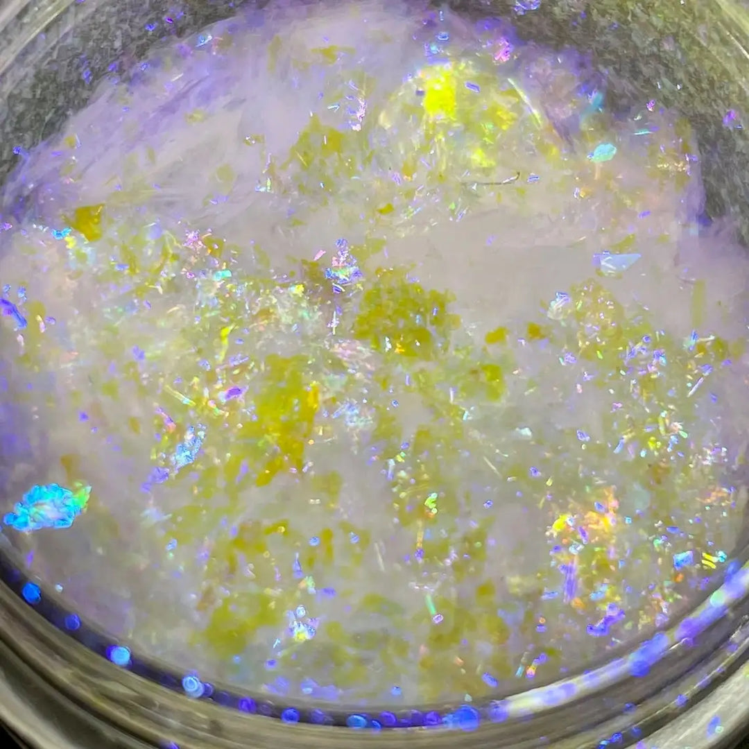 Rynx |1Jar Aurora Chameleon Snowflake Ultra-Thin Iridescent Nail Sequins Holographic Opal Eyeshadow Ice Glitter Nail Chameleon Flakes