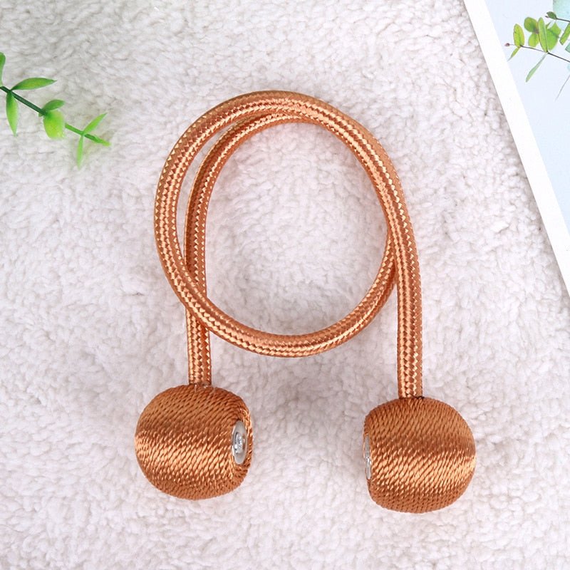 Lisslune | Magnetic clip for holding curtains together (2 pieces)