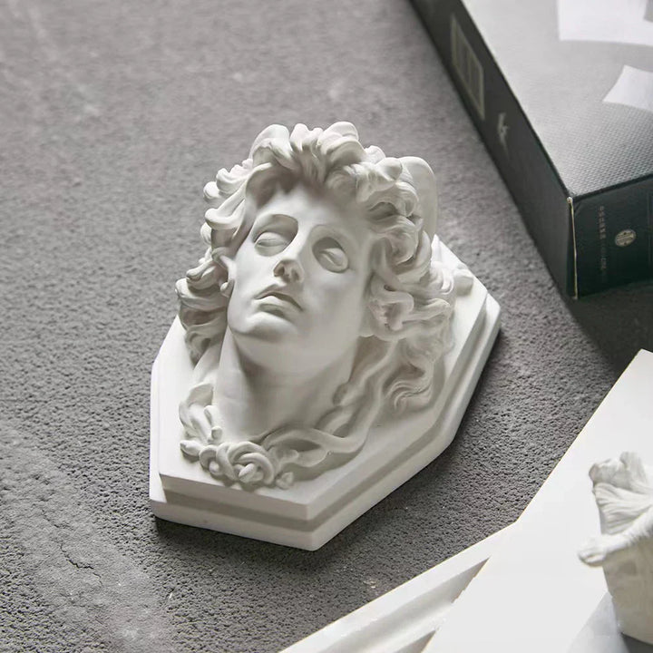 Lisslune | Nordic INS Style Character Plaster Statue DIY Painted Sketch Photography Props Table Decorations Home Art Plaster Decoration