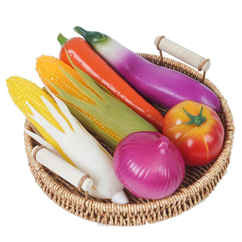 Lisslune | Realistic Red Pepper & Carrot Decorative Props: 2-Piece Artificial Vegetable Set for Dining and Photography