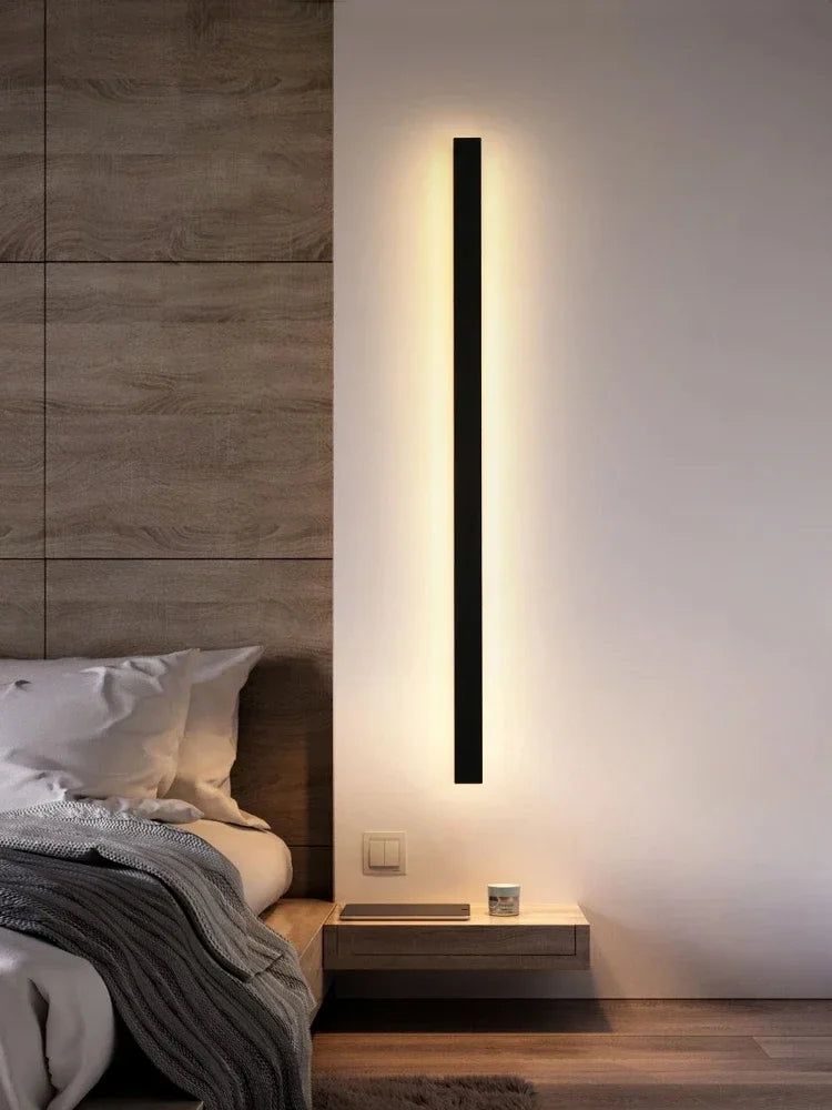 Lisslune | Lunor Modern Linear Outdoor Wall Light – Metal & Acrylic for Terrace & Entrance Area
