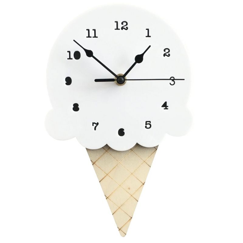 Lisslune | FrostTime Isformet Wall Clock – Fun and Playful Design for Creative Spaces