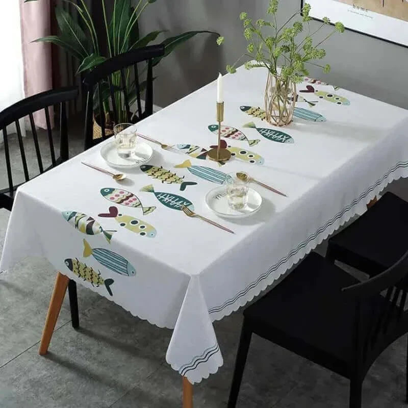 Lisslune | Rectangular Stain-Resistant Tablecloth with Aquatic Design