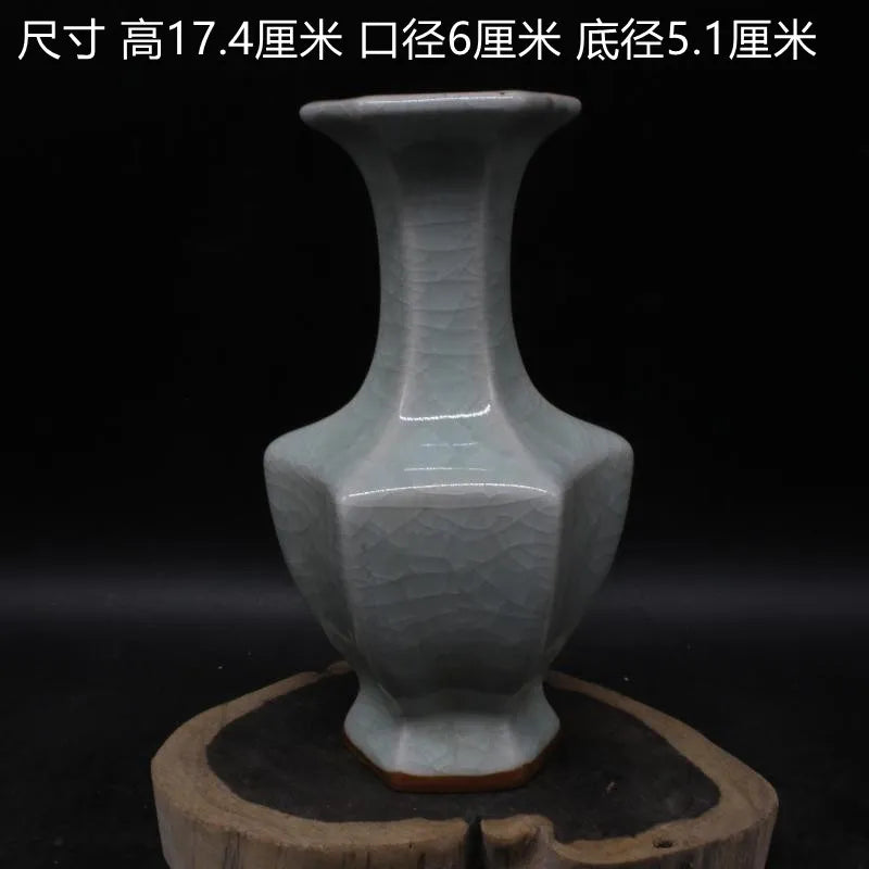 Lisslune | Antique Royal Chinese Porcelain Vase