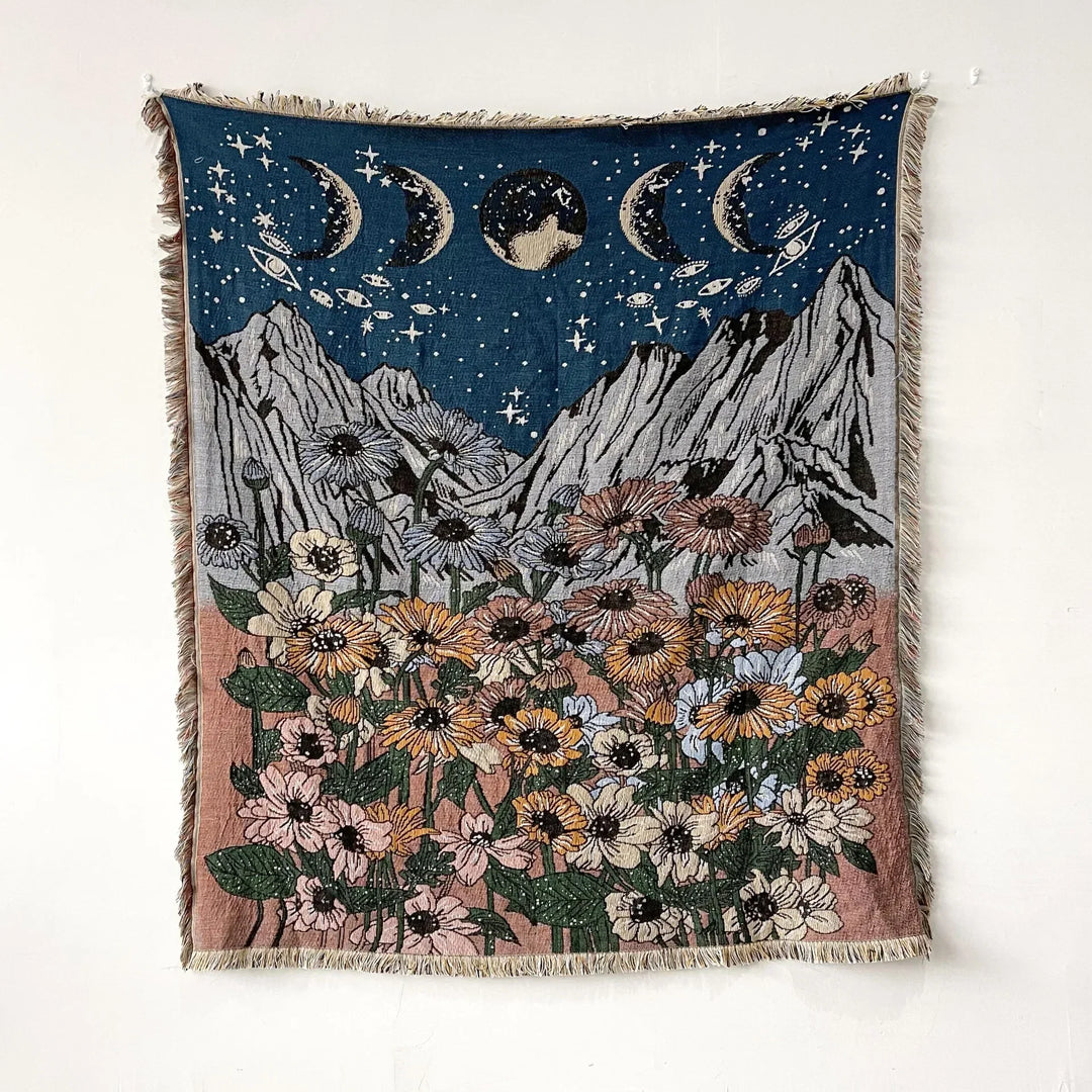 Lisslune | Bee & Eyes Garden Blanket