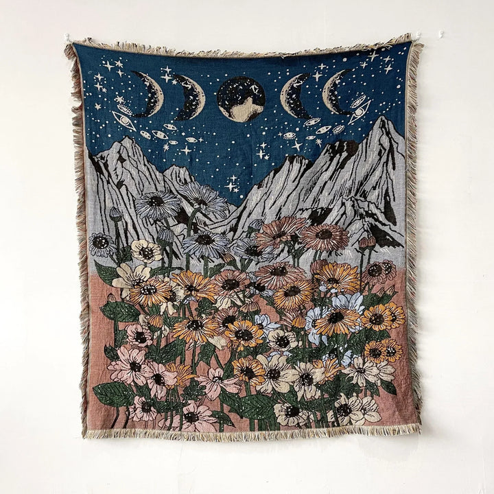 Lisslune | Bee & Eyes Garden Blanket