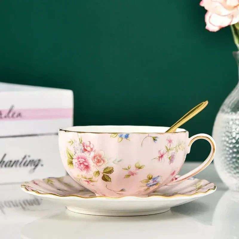 Lisslune | Elegant Bone China Porcelain Coffee Cup - Luxurious and Unique Design