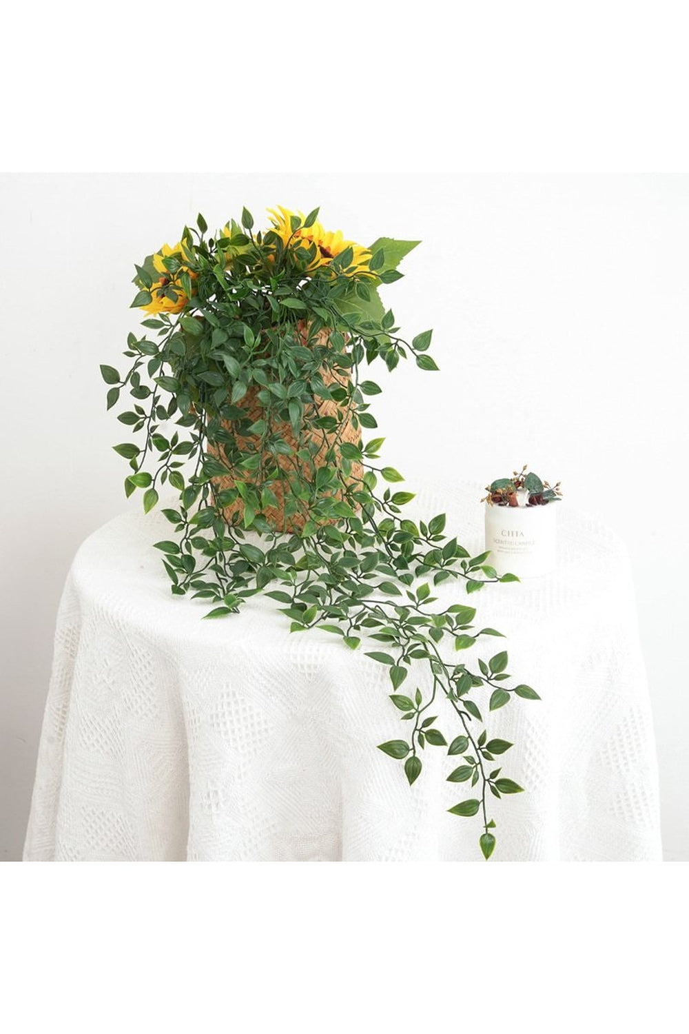 Lisslune | Hanging Flowers Synthetic Decor