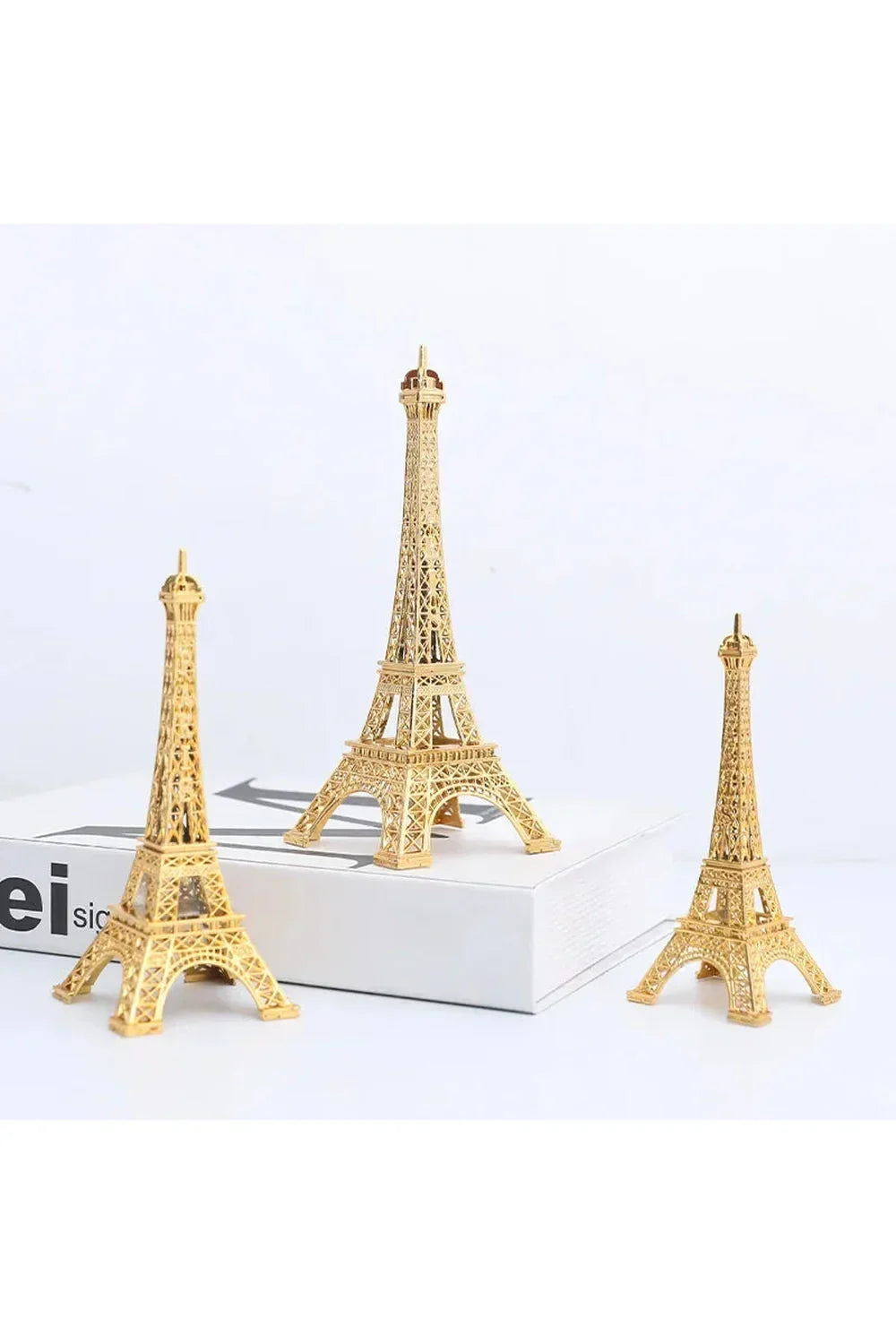 Lisslune | Paris Eiffel Tower Figurine