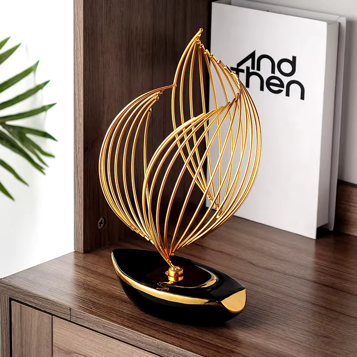 Lisslune | SkyVoyage - Refined sailboat sculpture for elegant decor