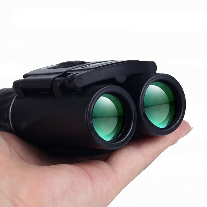 Lisslune | Binoculars with a visibility range of 2000 meters (40x22)