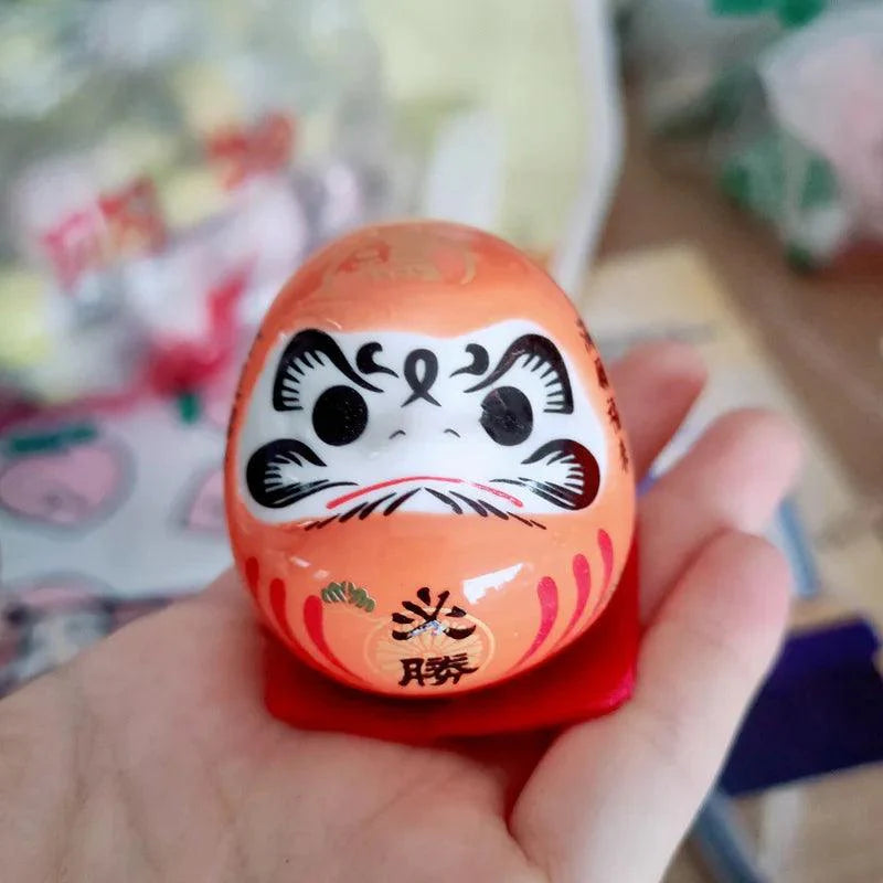 Lisslune | Charming Japanese Ceramic Lucky Cat Daruma Figurine for Home Decor and Gifts