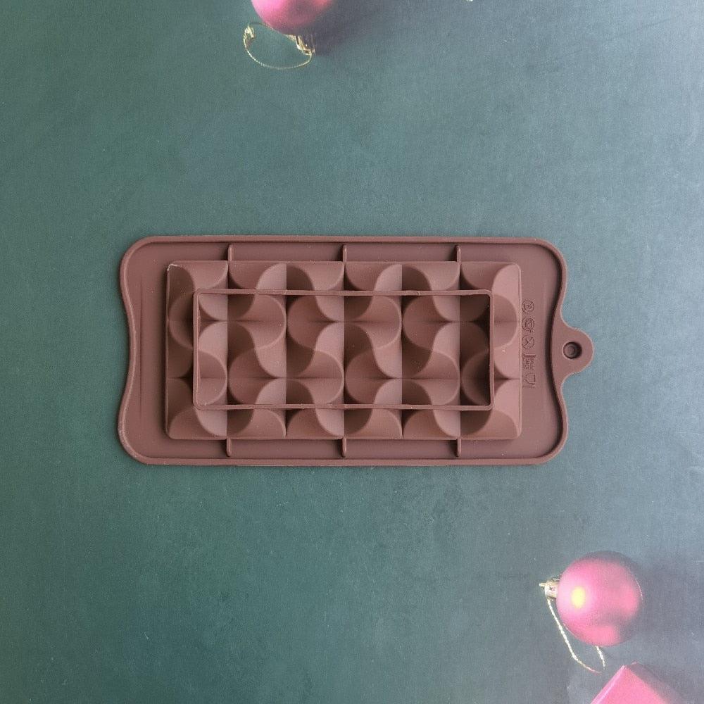 Lisslune | Versatile silicone mold for creative dessert making