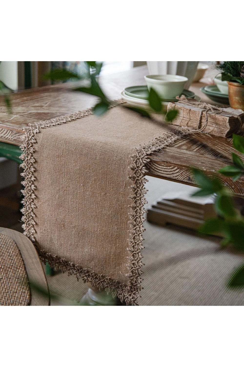 Lisslune | Table Runner - Light Academia