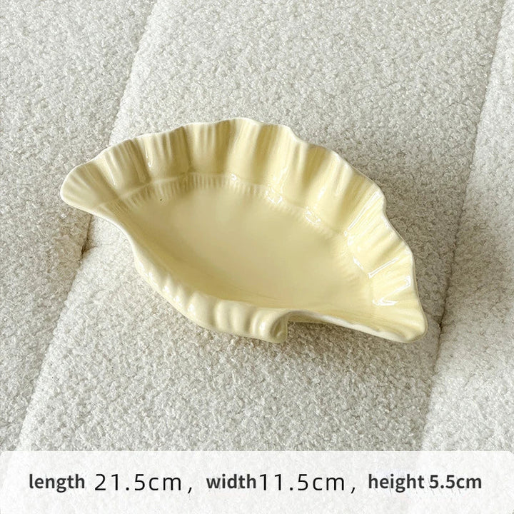 Lisslune | Cream Ceramic Shell Plate