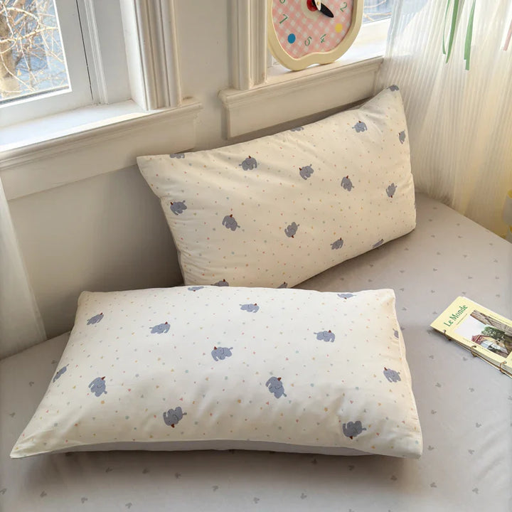Lisslune | 100% Baumwolle Luxus Bettbezug Set mit 2 Kissenbezügen - Frischer Cartoon Stil, Elegantes & Atmungsaktives Bettwäsche Set, Mehrere Größen