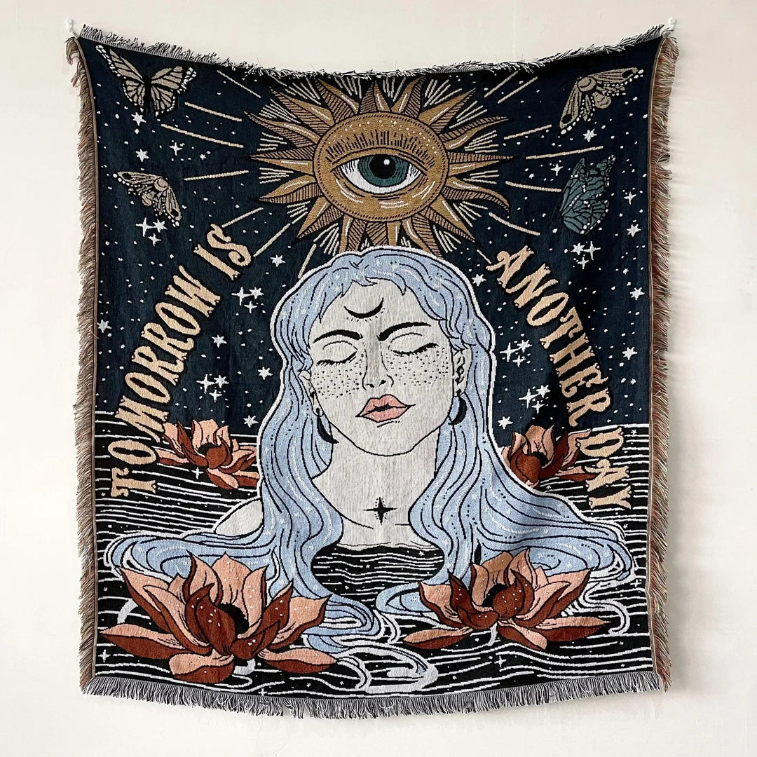 Lisslune | Bee & Eyes Garden Blanket