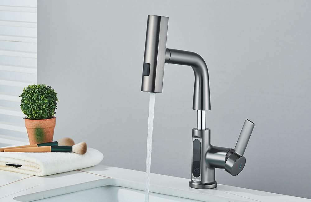 Lisslune | LUXOR - Modern digital washbasin tap
