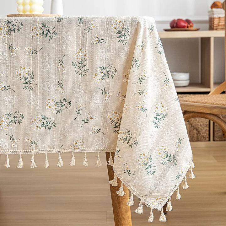 Lisslune | Floral tablecloth