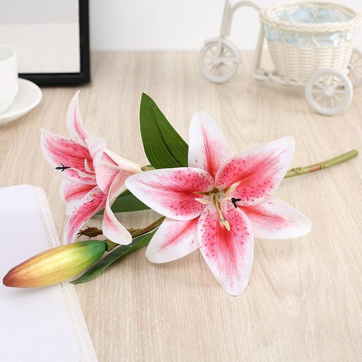 Lisslune | Very Elegant Lily Arrangement: A Touch of Elegance for Every Occasion
