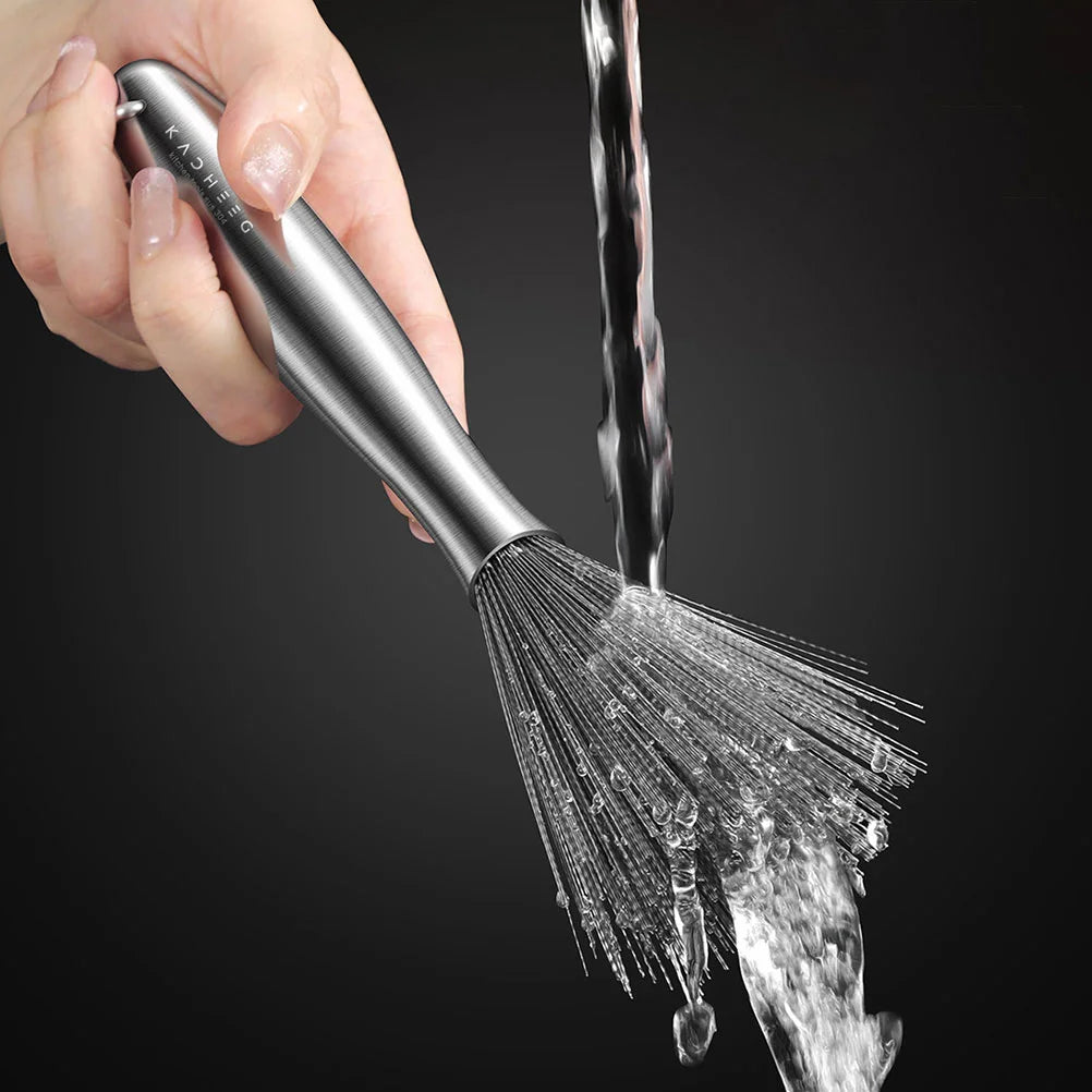Lisslune | Edge Cleaner Long-Handle Pan Brush