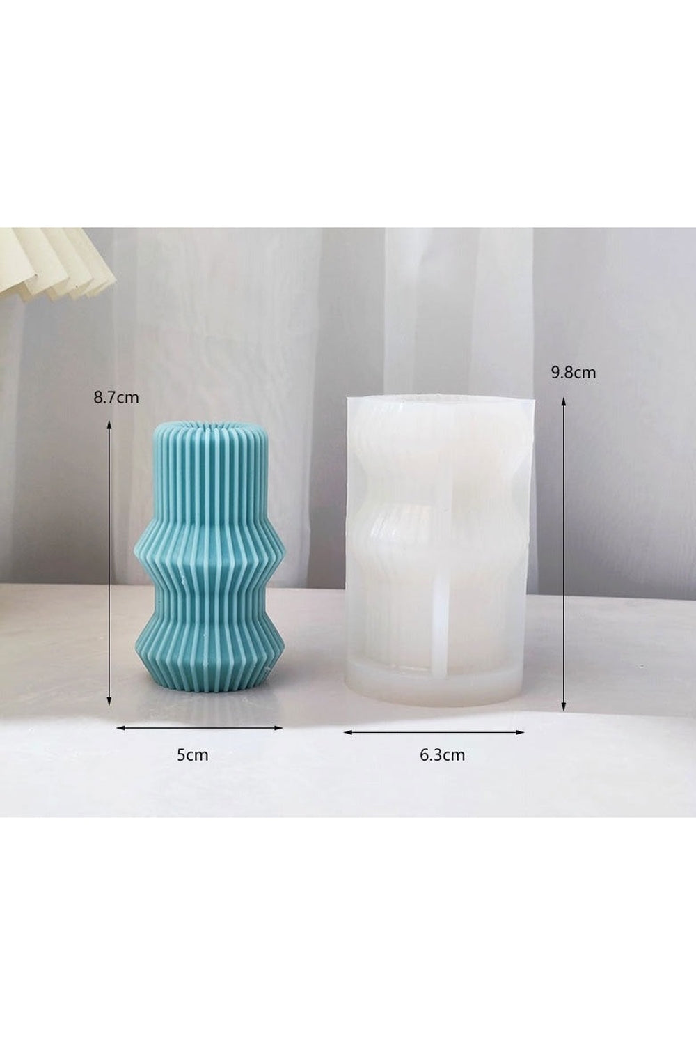 Lisslune | Roman pillar candle shape