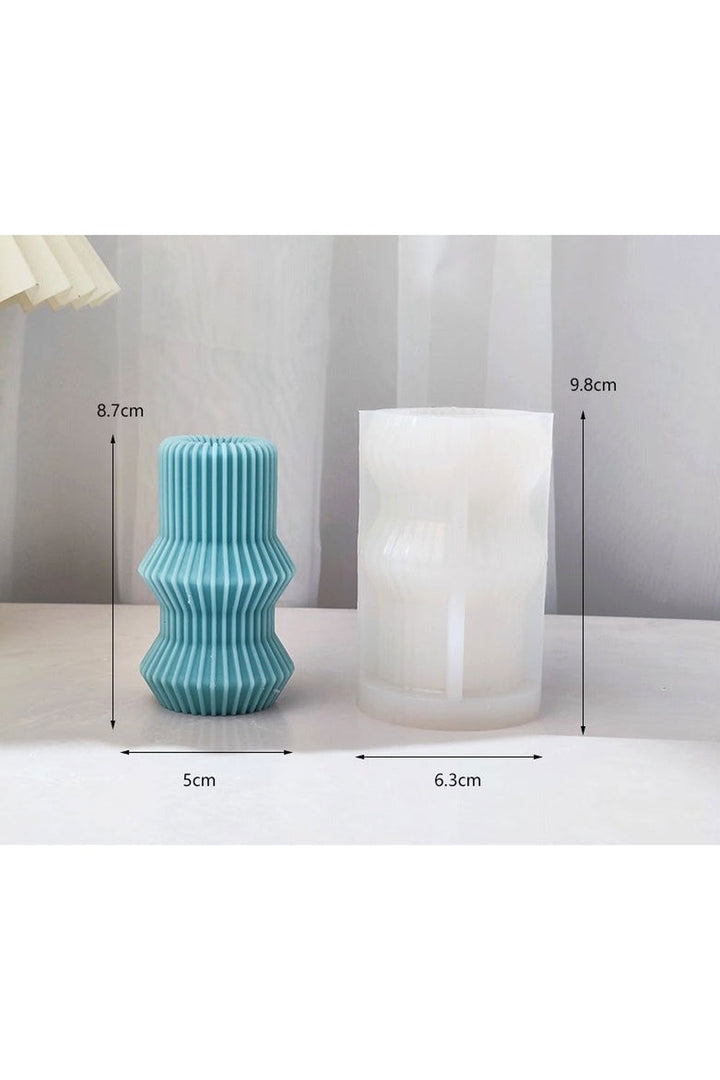 Lisslune | Roman pillar candle shape