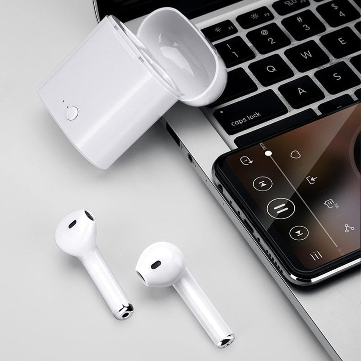Lisslune | Waterproof iOS and Android Bluetooth In-Ear Headphones without Wires