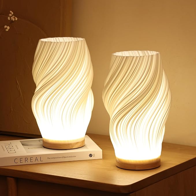 Lisslune | VelaLume - Reliable table lamp with wavy shade design