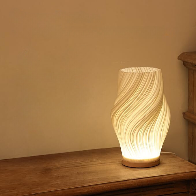 Lisslune | VelaLume - Reliable table lamp with wavy shade design