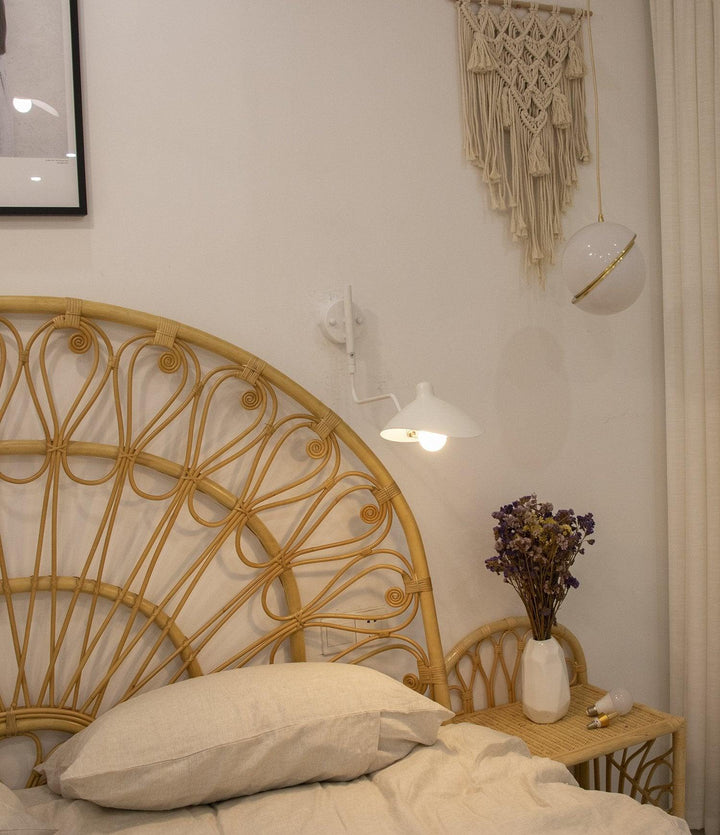 Lisslune | Serge Mouille Wall Lamp