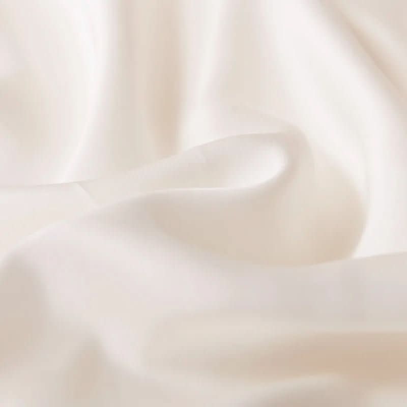 Lisslune | Mulberry silk pillowcase with Tencel for luxurious sleeping comfort