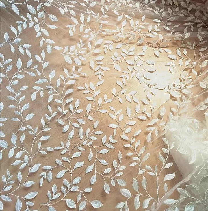 Lisslune | Luxurious Leaf Lace Fabric for Beautiful Wedding Dresses - 135cm Width, Available per Meter