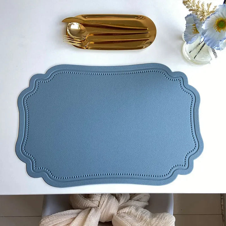 Lisslune | Zachary Placemat